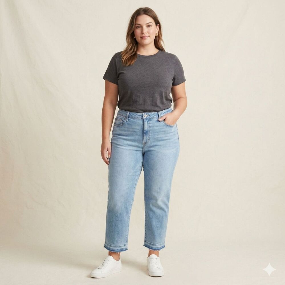 Good American Good Legs Straight Jeans Light Wash Raw Frayed Hem Size 24 PLUS